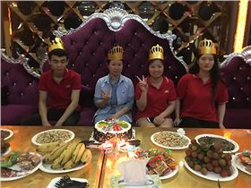 奋斗忙碌,不忘美好时光|沐鸣2音响5月份生日聚会