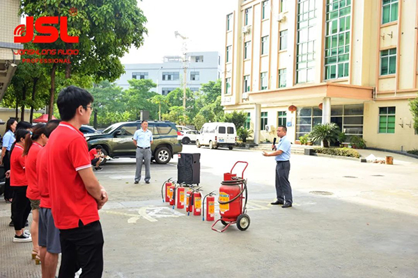【安全无小事,消防重于行】沐鸣2公司组织消防安全培训演练